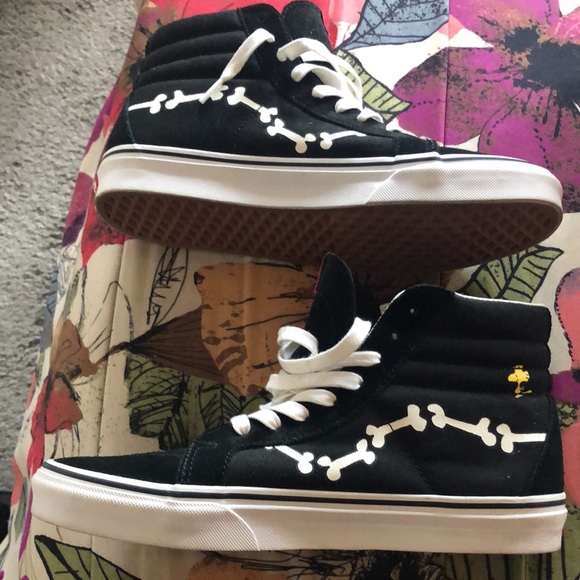 PEANUTS X VANS Sk8-Hi - Picture 3 of 9
